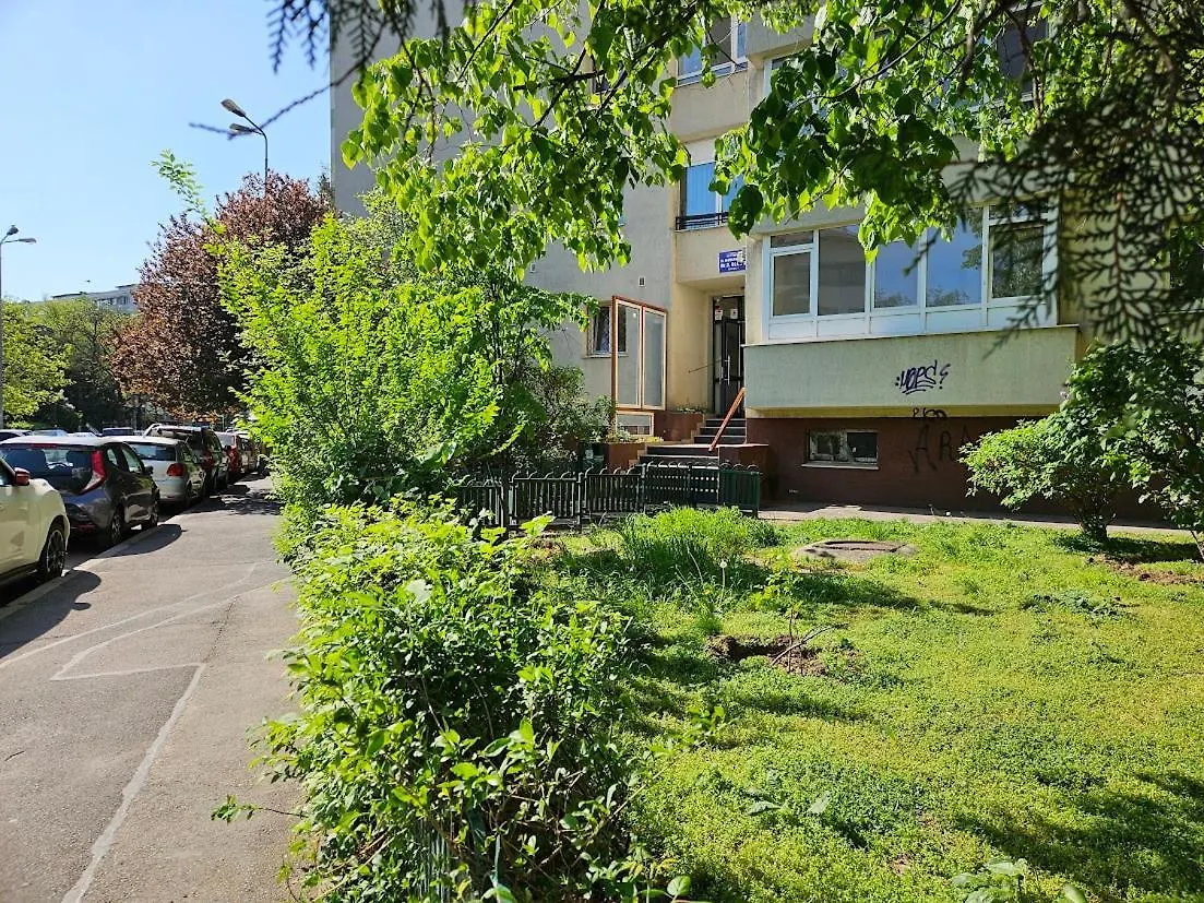 Eclectic Condo Romexpo 2Br Near Metro Bucharest 0*,  Romania