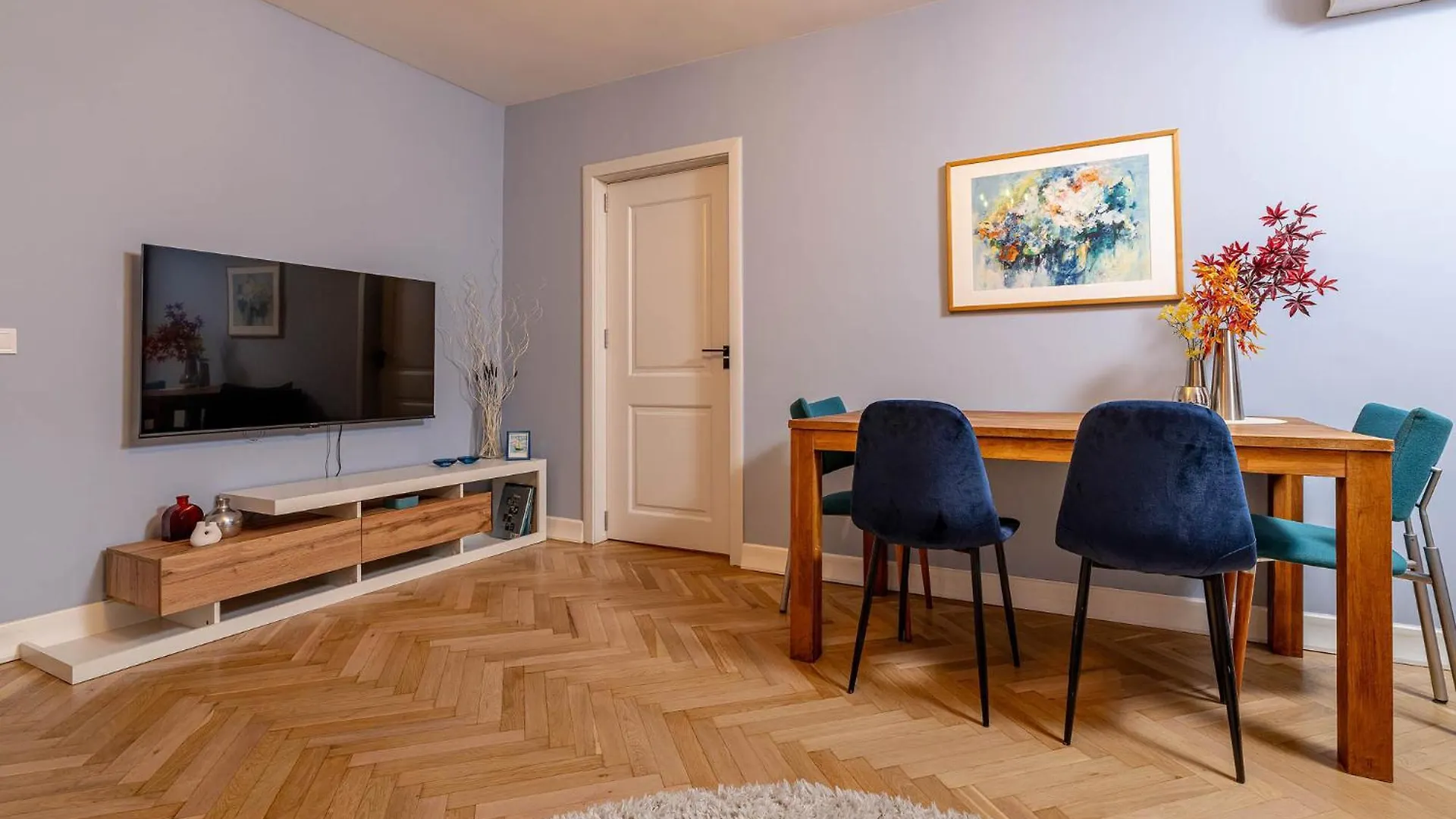 Apartment Eclectic Condo Romexpo 2Br Near Metro Bucharest