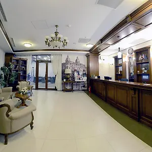 Hotel Diesel, Boekarest